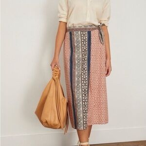 XiRENA Peach Printed Midi Skirt with Navy & Cream Panels